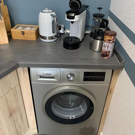 Exklusive Stadtwohnung Am Elbradweg: Best-Preis-Fewo Rathausblick 1 Fuer Max. 3 Pers. Inkl. Wlan, Prime Video & Self Check-In วิทเทนเบิร์ก ภายนอก รูปภาพ
